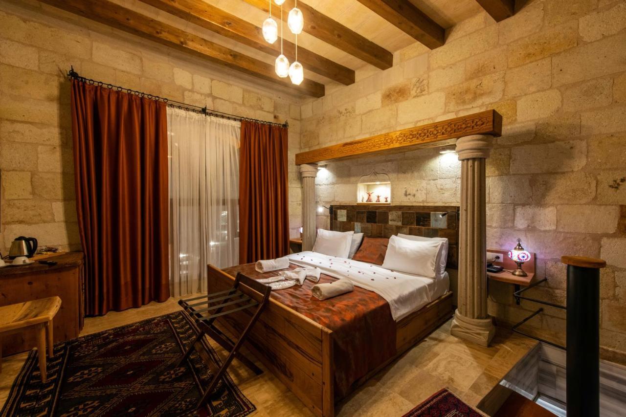 Charming Cave Hotel Гьореме Екстериор снимка