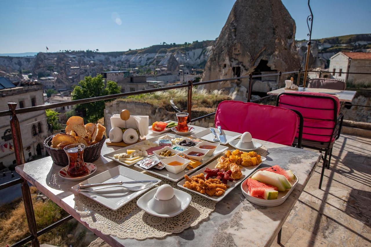 Charming Cave Hotel Гьореме Екстериор снимка
