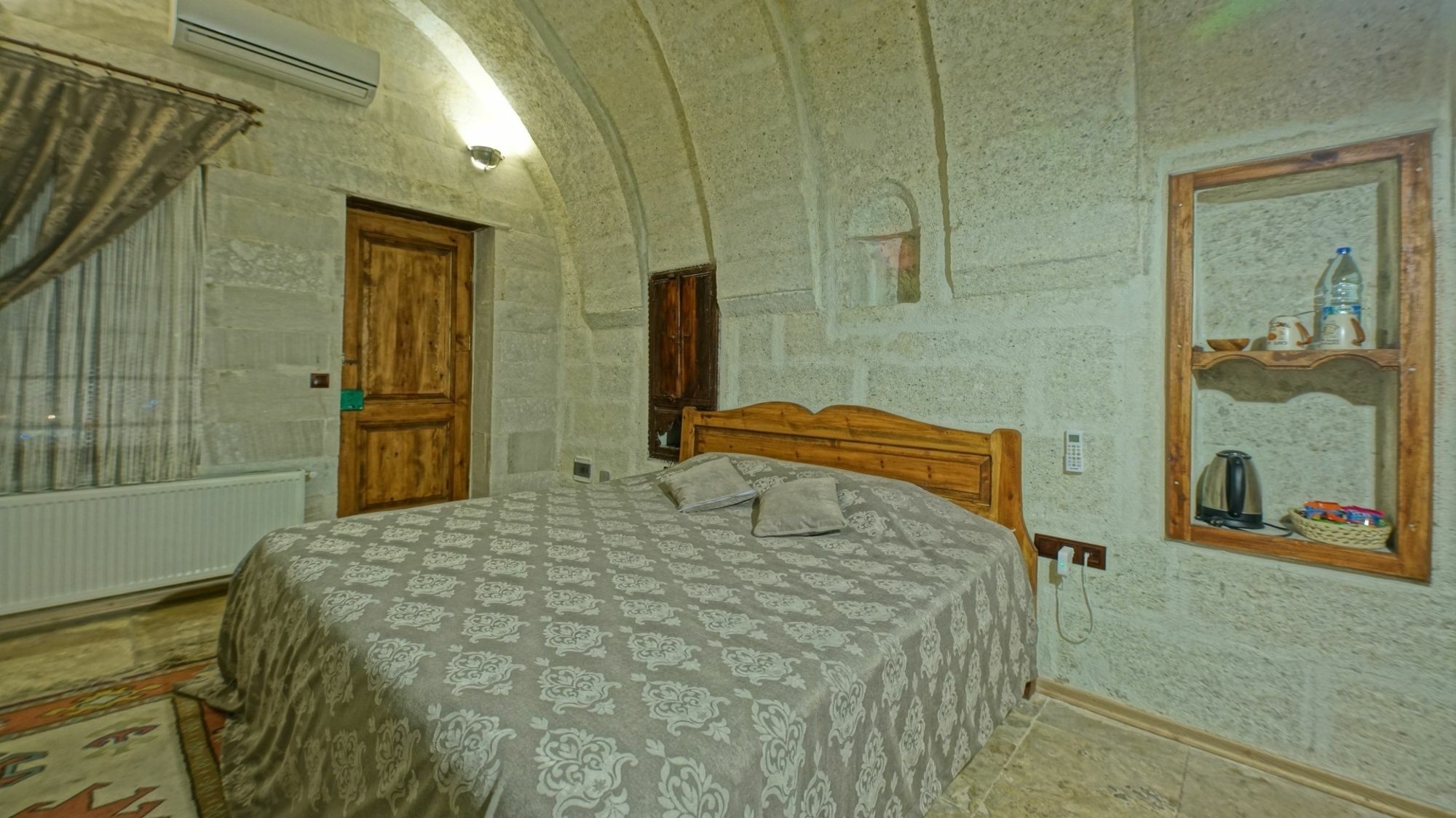 Charming Cave Hotel Гьореме Екстериор снимка